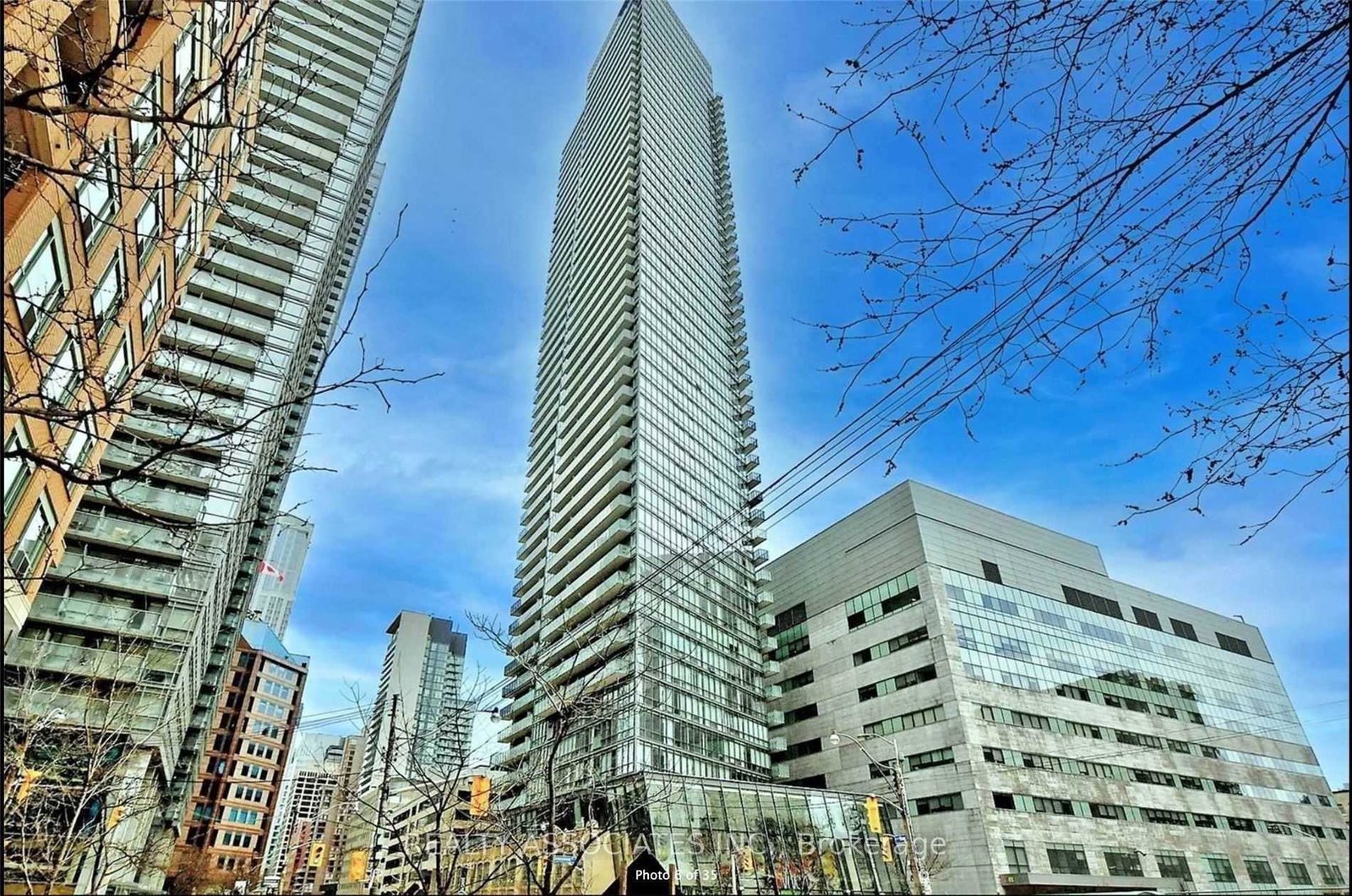 832-bay-street-toronto-toronto-ontario-c13555318