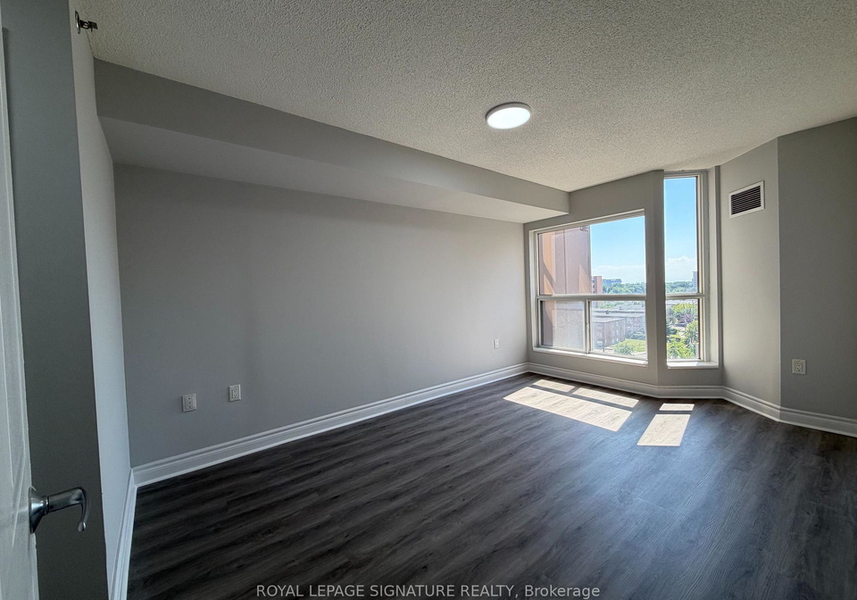 2-neptune-drive-toronto-toronto-ontario-c13555336