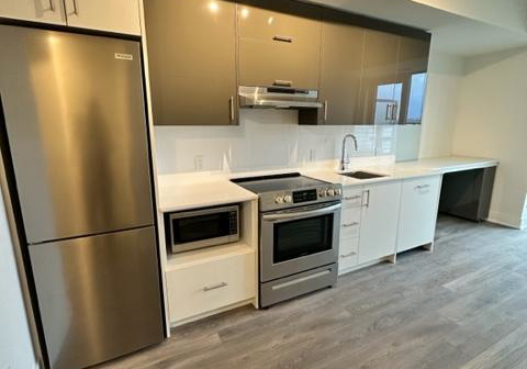 188-fairview-mall-drive-toronto-north-york-ontario-c13555494