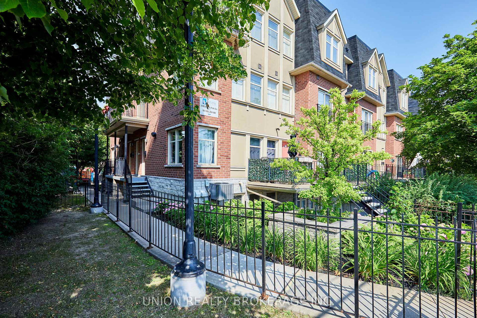 1496-victoria-park-avenue-toronto-north-york-ontario-c13555590