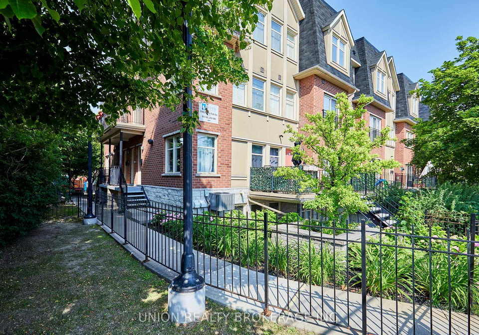 1496-victoria-park-avenue-toronto-north-york-ontario-c13555590