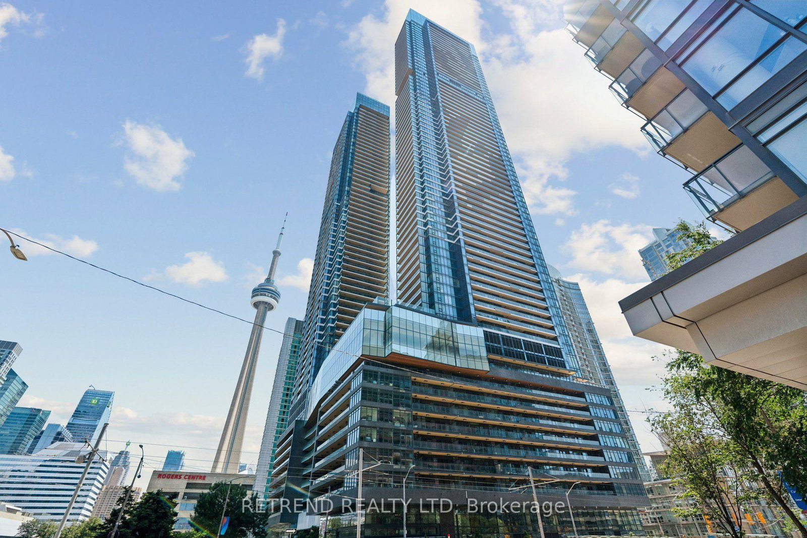 1-concord-cityplace-way-toronto-toronto-ontario-c13555806