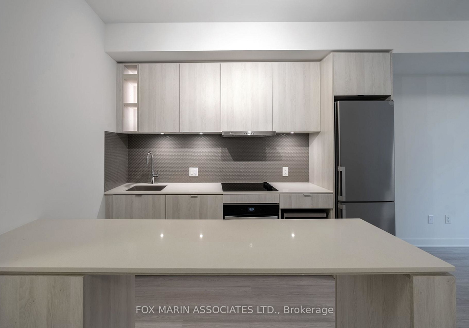 11-yorkville-avenue-toronto-toronto-ontario-c13555924