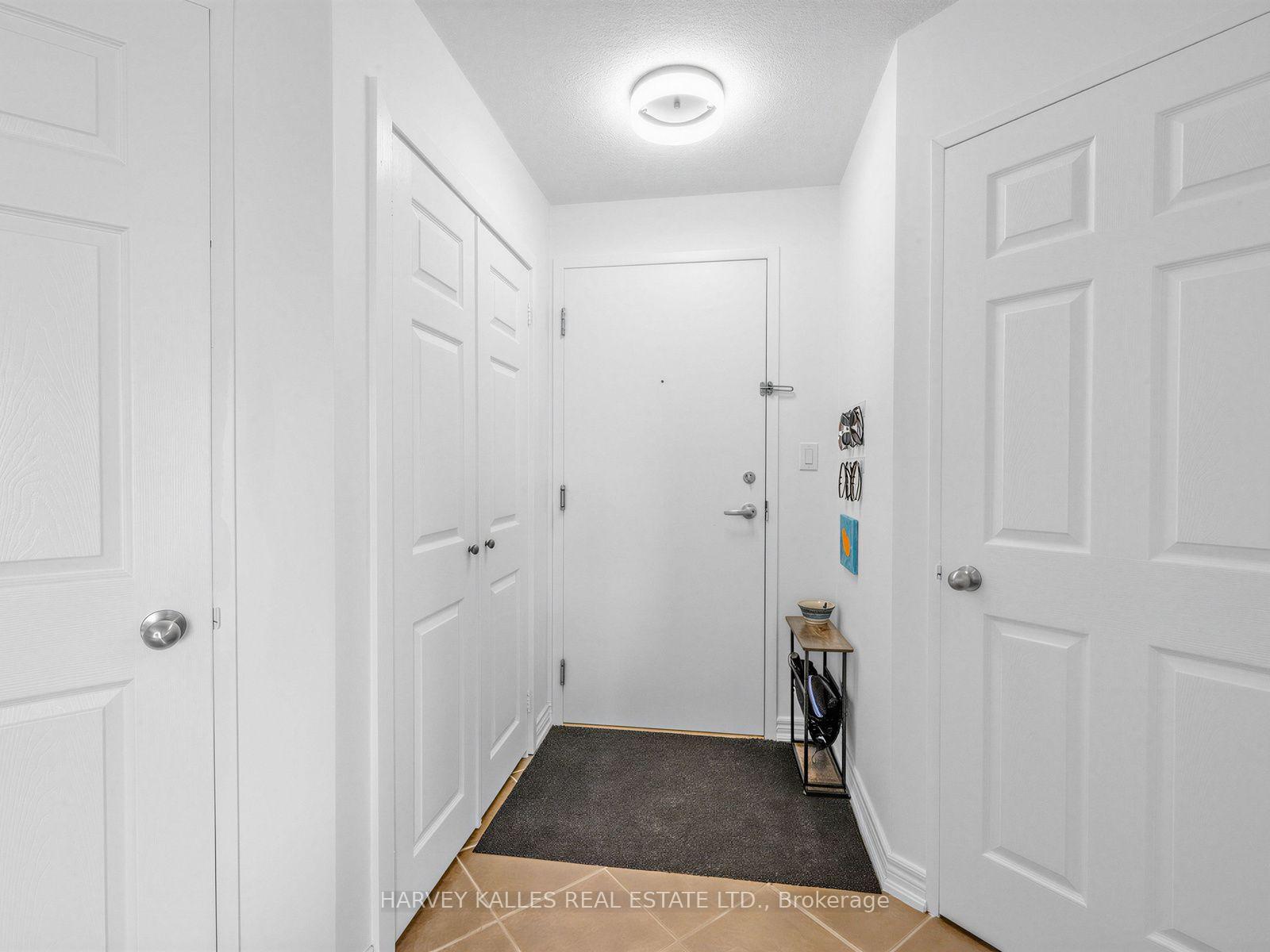 1369-bloor-street-w-toronto-toronto-ontario-c13555930