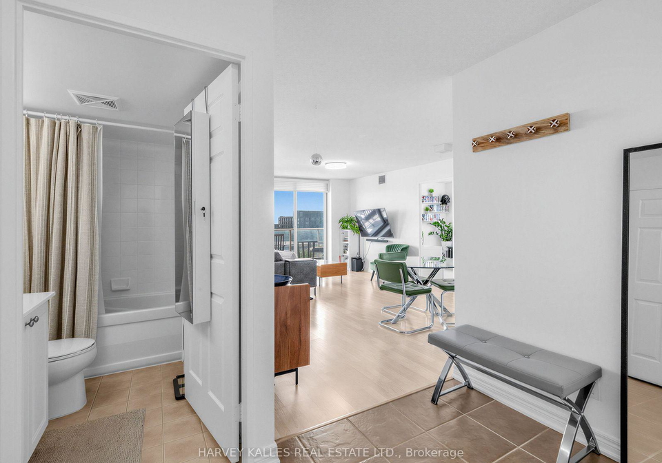 1369-bloor-street-w-toronto-toronto-ontario-c13555930