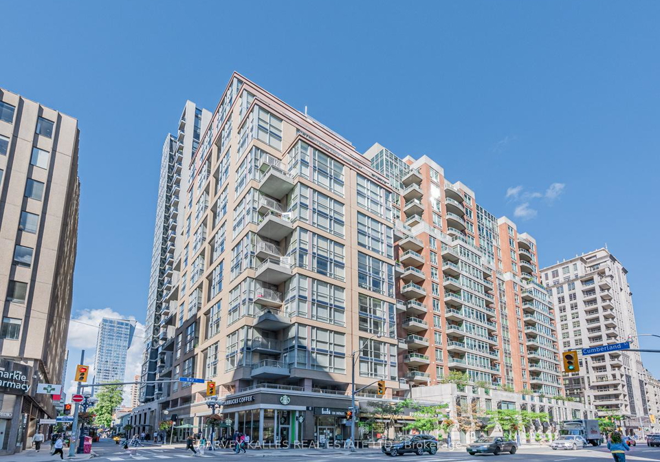 80-cumberland-street-toronto-toronto-ontario-c13556000