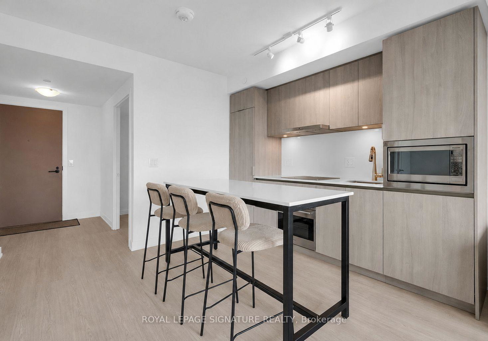 47-mutual-street-toronto-toronto-ontario-c13556082