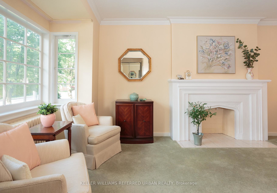 345-moore-avenue-toronto-east-york-ontario-c13556680