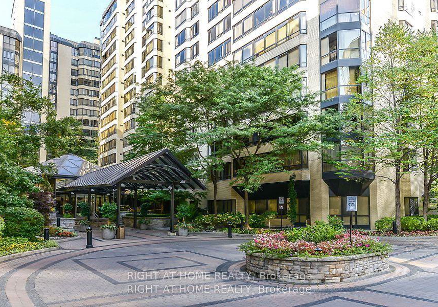 280-simcoe-street-toronto-toronto-ontario-c13556808