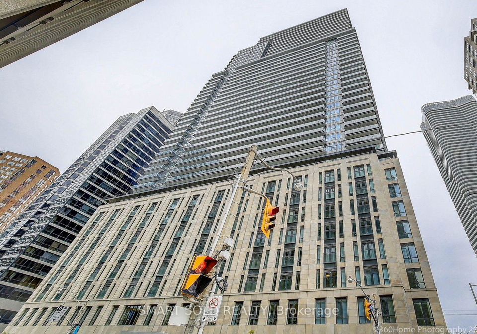 955-bay-street-toronto-toronto-ontario-c13557072