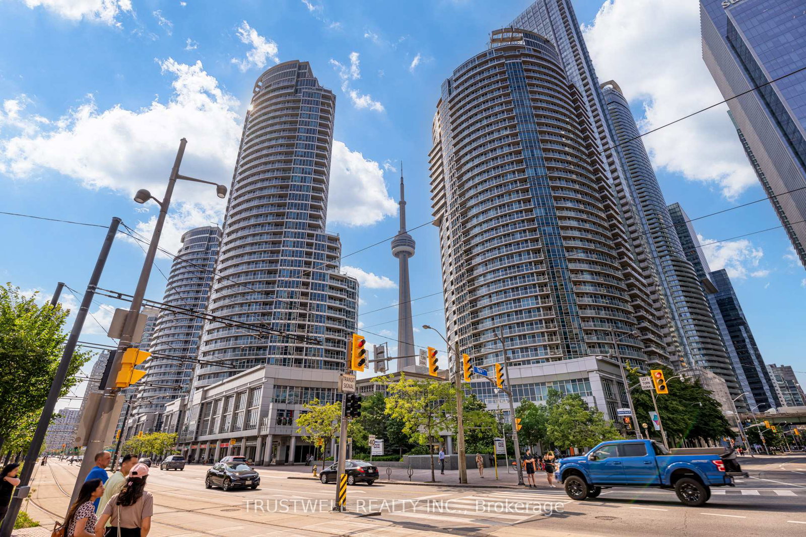 208-queens-quay-w-toronto-toronto-ontario-c13557252