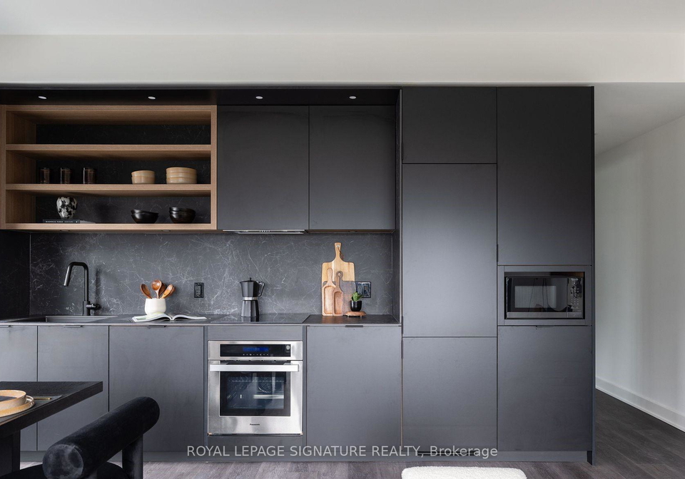 55-charles-street-e-toronto-toronto-ontario-c13557382