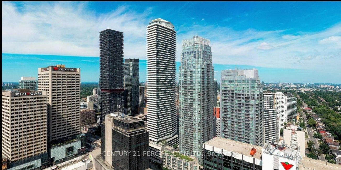 2221-yonge-street-toronto-toronto-ontario-c13557402