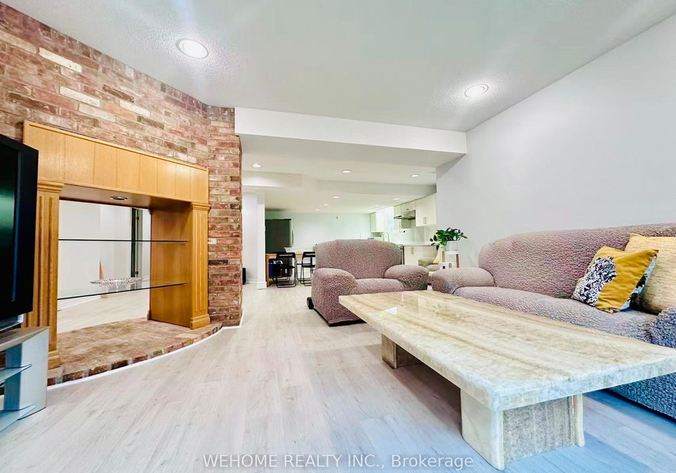 6-janus-court-toronto-north-york-ontario-c13557958