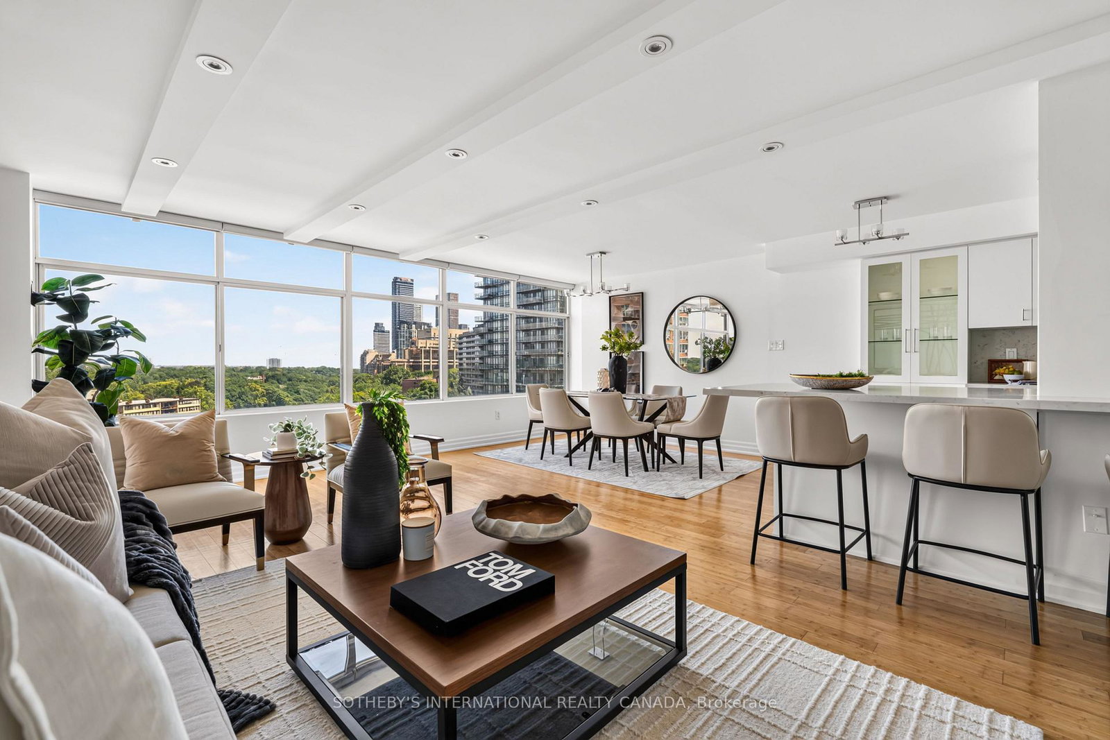 900-yonge-street-toronto-toronto-ontario-c13558066