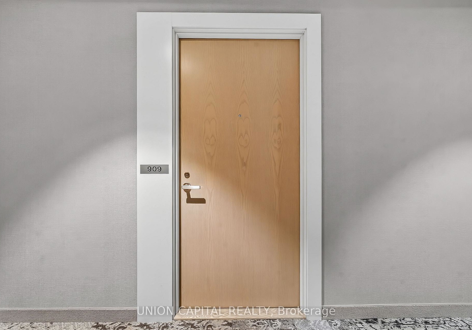 138-downes-street-toronto-toronto-ontario-c13558138
