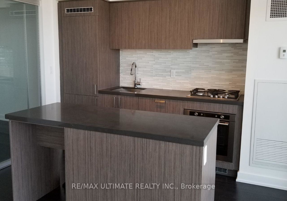 501-st-clair-avenue-w-toronto-toronto-ontario-c13558158