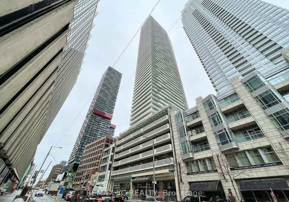 2221-yonge-street-toronto-toronto-ontario-c13558664