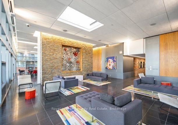 21-widmer-street-toronto-toronto-ontario-c13558870