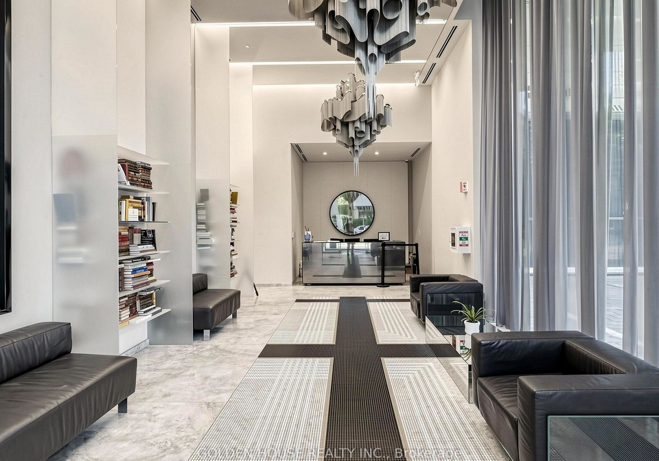8-hillsdale-avenue-e-toronto-toronto-ontario-c13558892