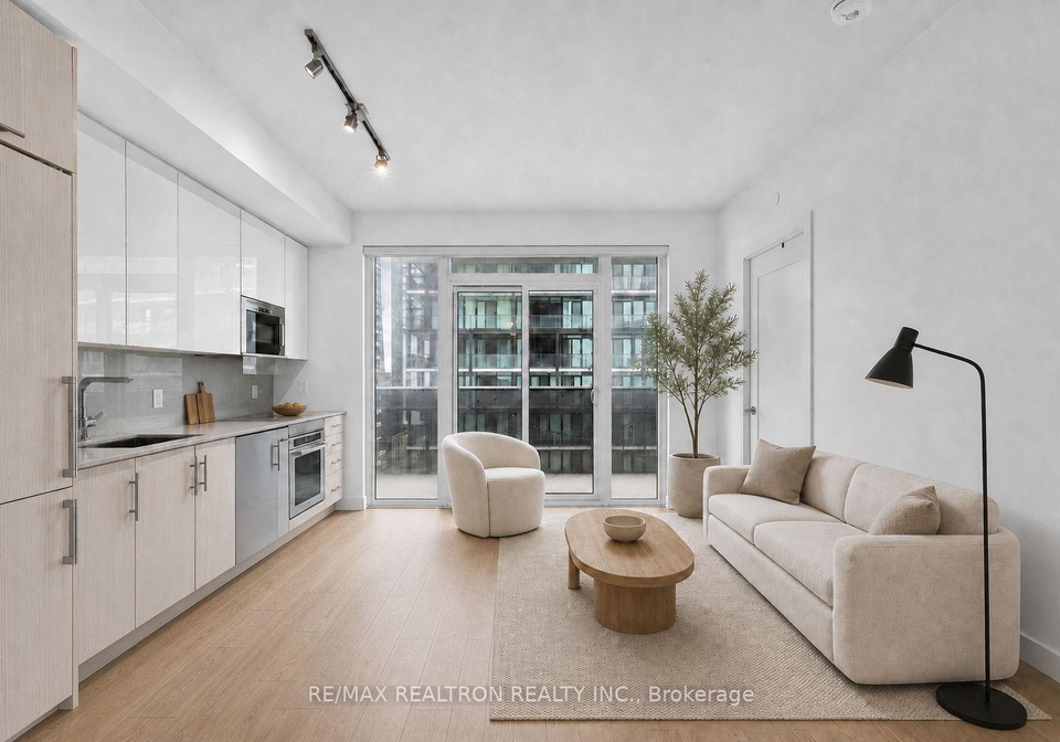 330-richmond-street-w-toronto-toronto-ontario-c13558948