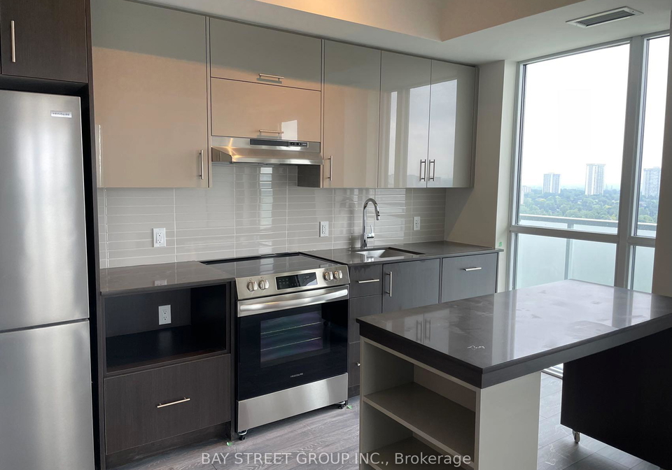 188-fairview-mall-drive-toronto-north-york-ontario-c13559114