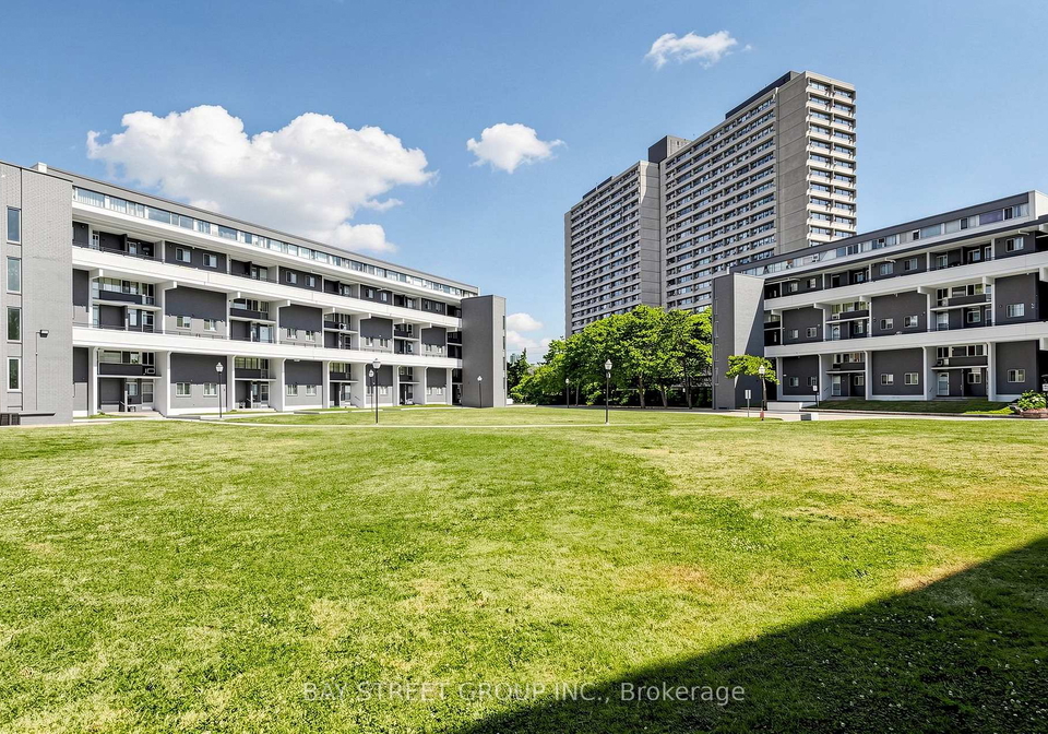 55-sunny-glenway-toronto-east-york-ontario-c13559238