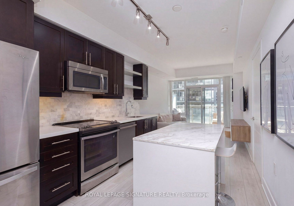 525-adelaide-street-w-toronto-toronto-ontario-c13559262