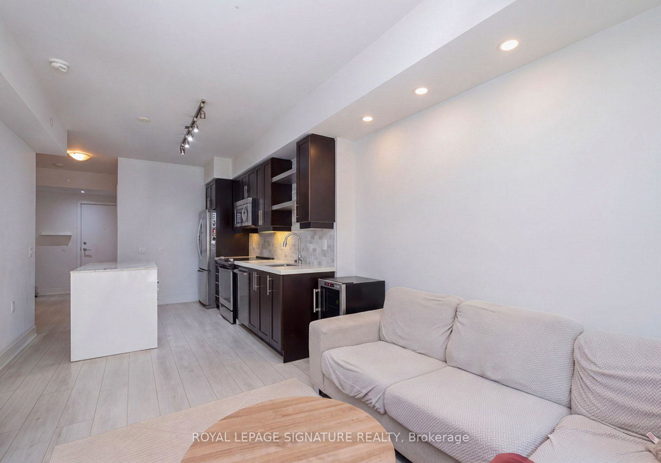 525-adelaide-street-w-toronto-toronto-ontario-c13559262