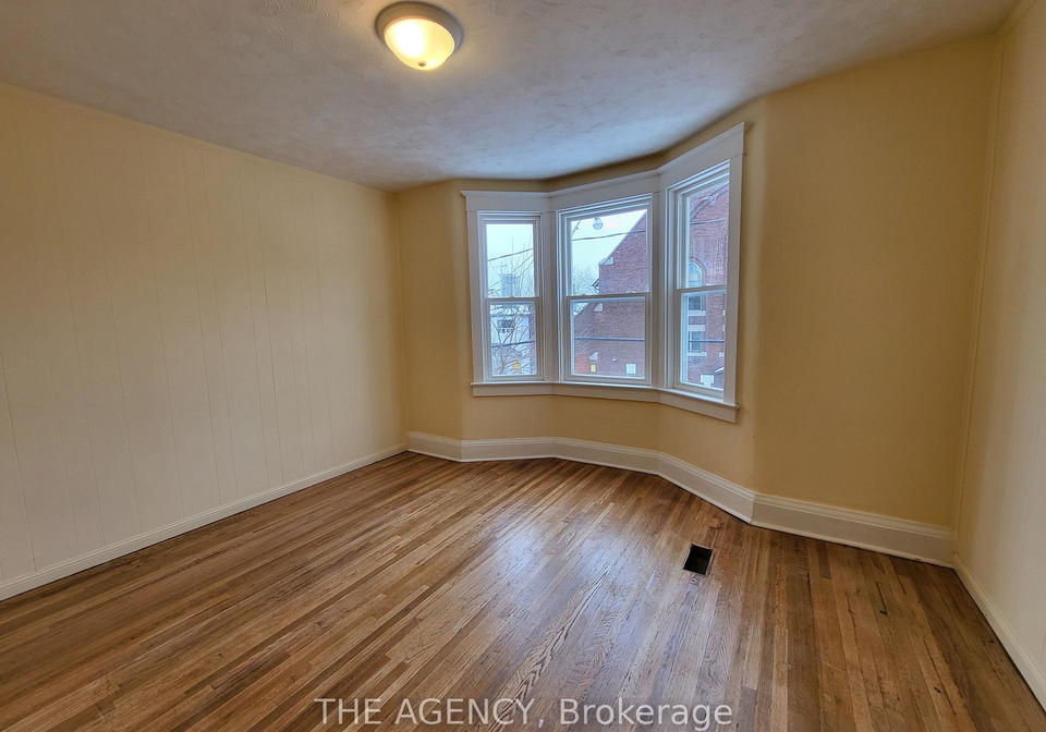 613-delaware-avenue-n-toronto-toronto-ontario-c13559450