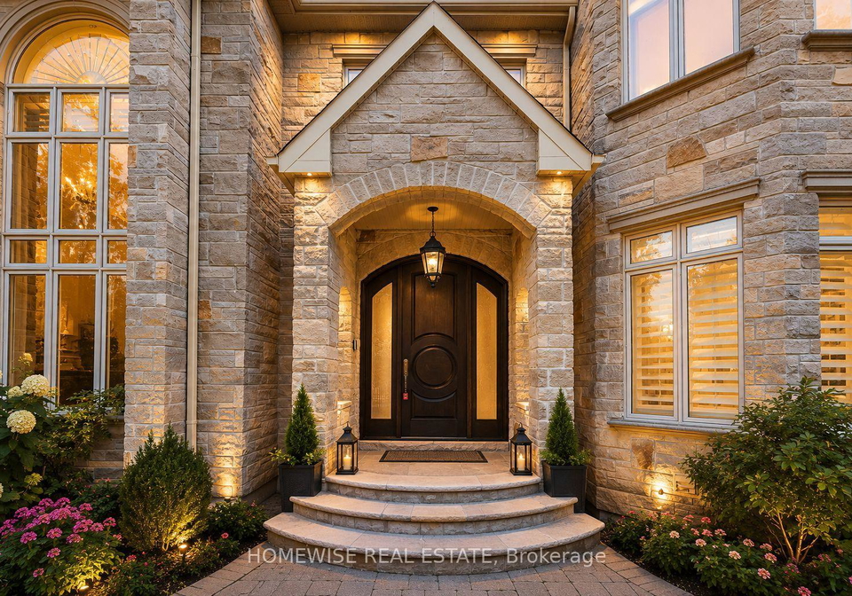 2706-bayview-avenue-toronto-north-york-ontario-c13559460