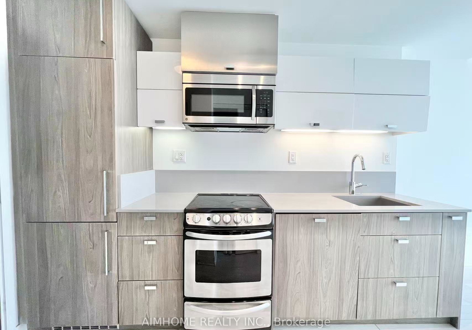 290-adelaide-street-w-toronto-toronto-ontario-c13559540