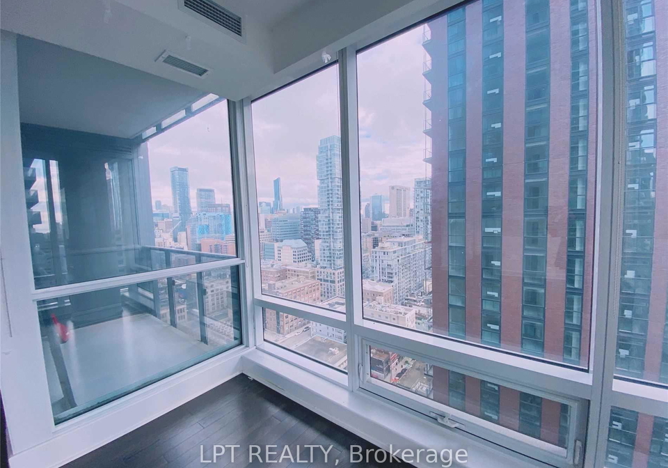 295-adelaide-street-w-toronto-toronto-ontario-c13559592