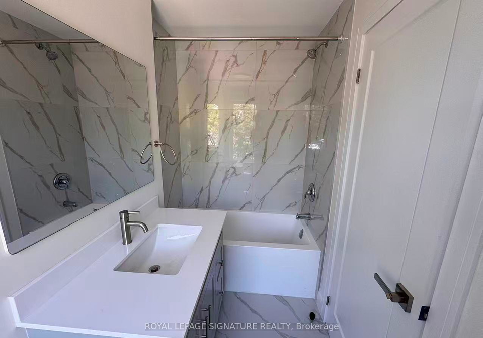 5bishop-avenue-toronto-north-york-ontario-c13559604
