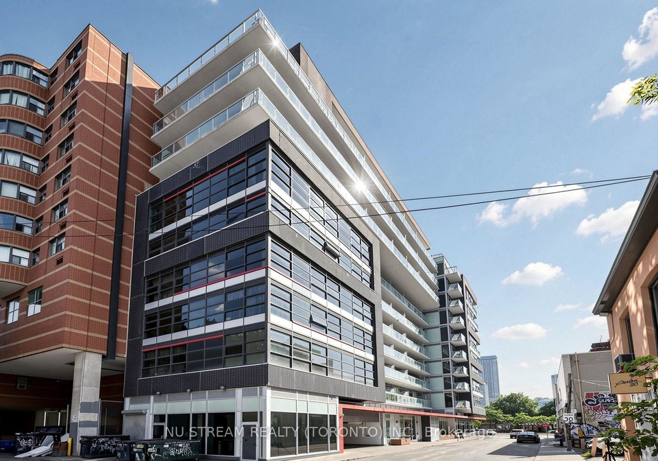 10-willison-square-toronto-toronto-ontario-c13559698
