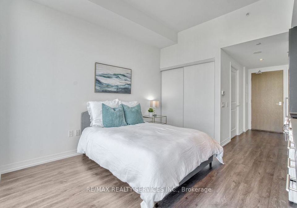 251-jarvis-street-toronto-toronto-ontario-c13559722