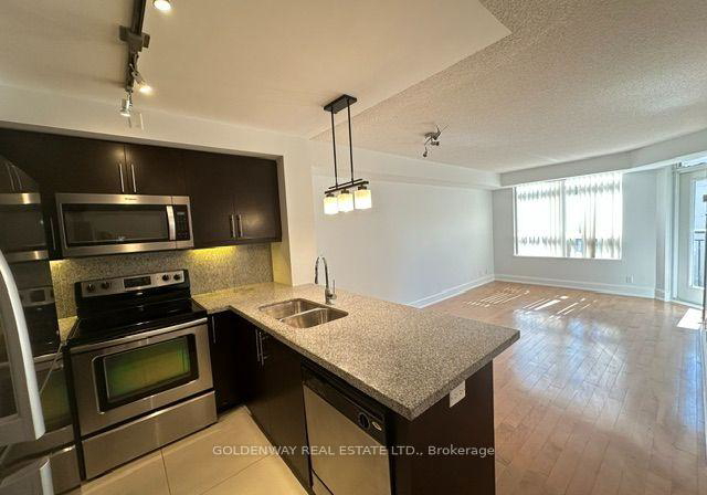676-sheppard-avenue-e-toronto-north-york-ontario-c13559786
