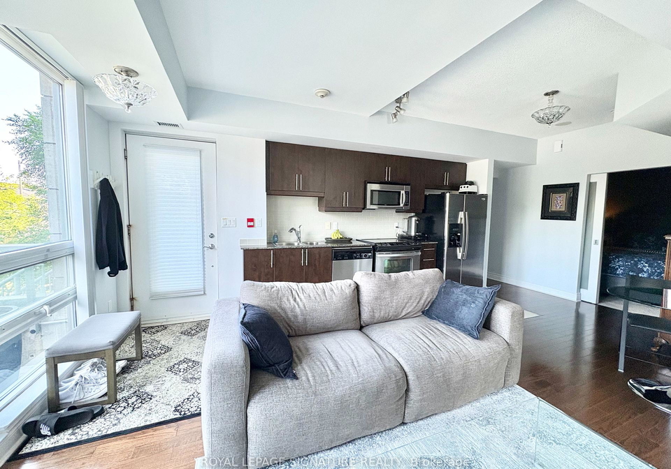 31-olive-avenue-toronto-north-york-ontario-c13560168