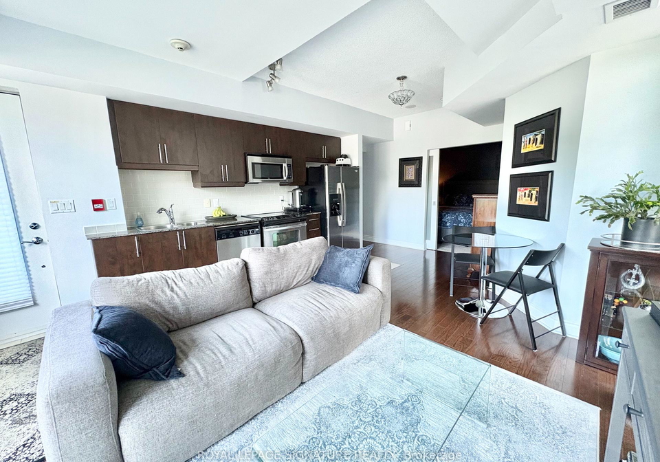 31-olive-avenue-toronto-north-york-ontario-c13560168