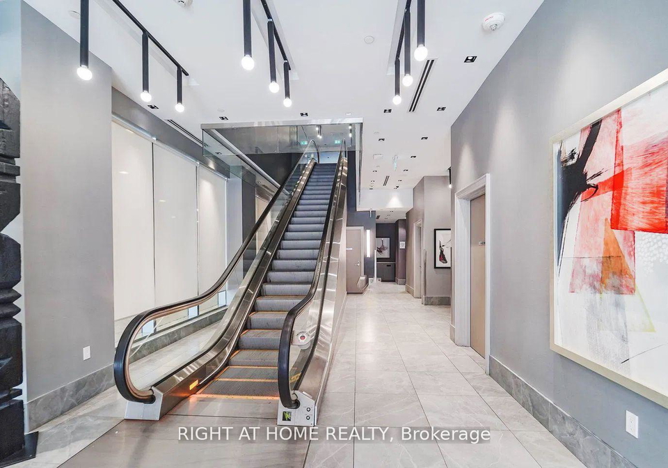 50-wellesley-street-e-toronto-toronto-ontario-c13560234