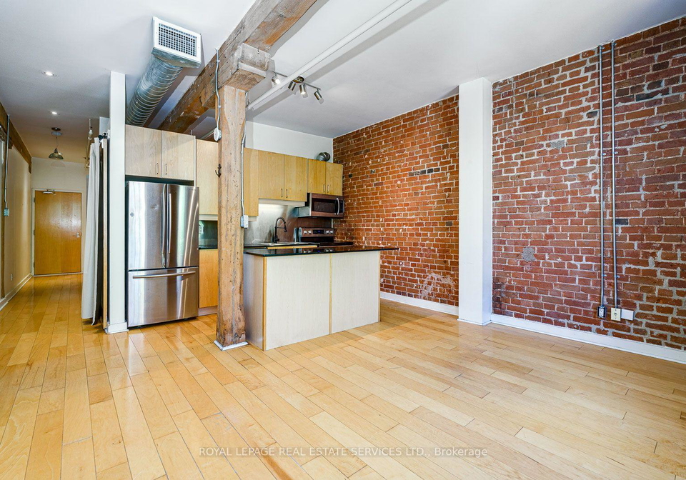 81a-front-street-e-toronto-toronto-ontario-c13560786