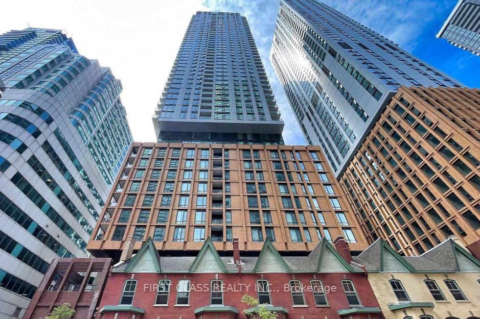 8-widmer-street-toronto-toronto-ontario-c13561222