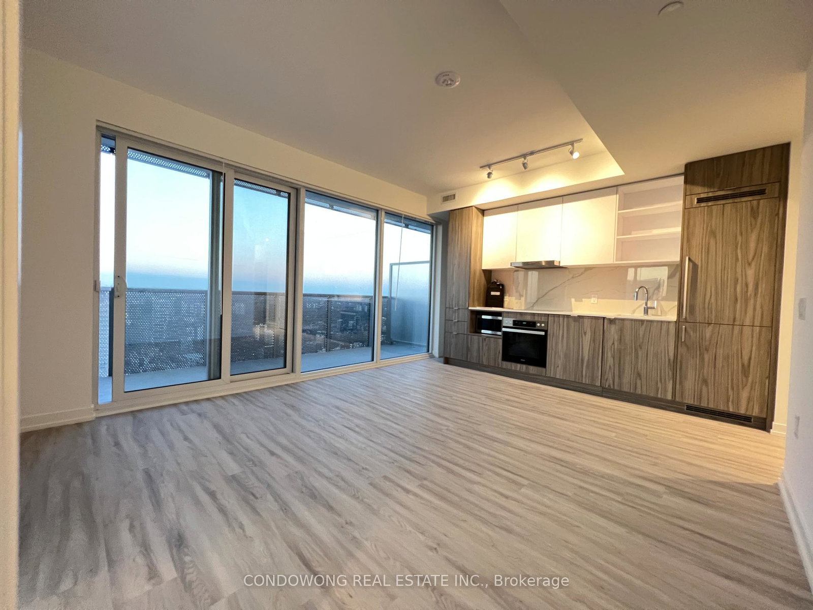 55-cooper-street-toronto-toronto-ontario-c13561228