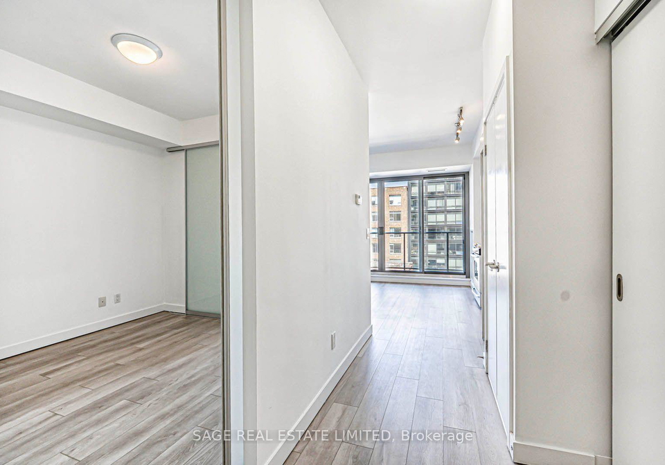 32-camden-street-toronto-toronto-ontario-c13561322