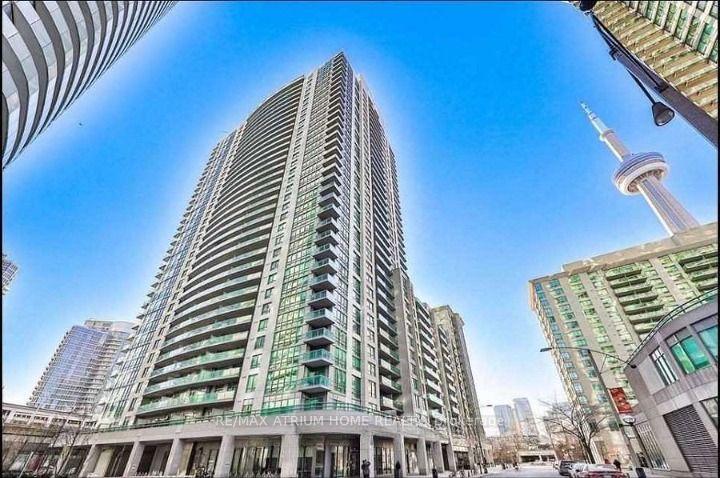 19-grand-trunk-crescent-toronto-toronto-ontario-c13561430