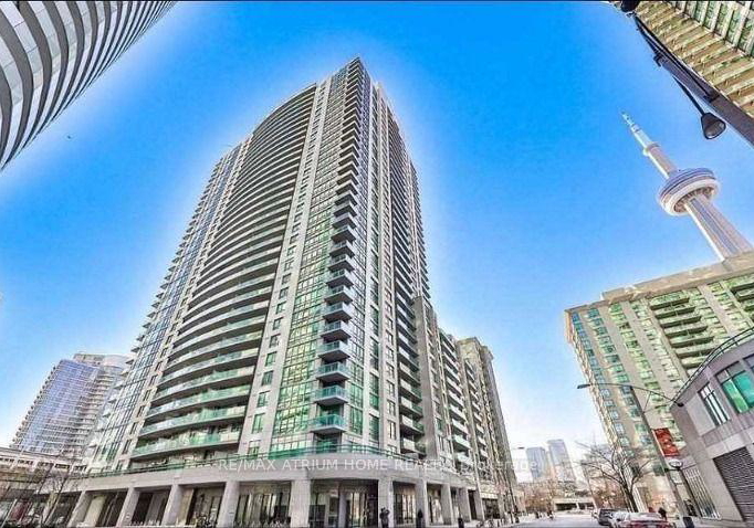 19-grand-trunk-crescent-toronto-toronto-ontario-c13561430