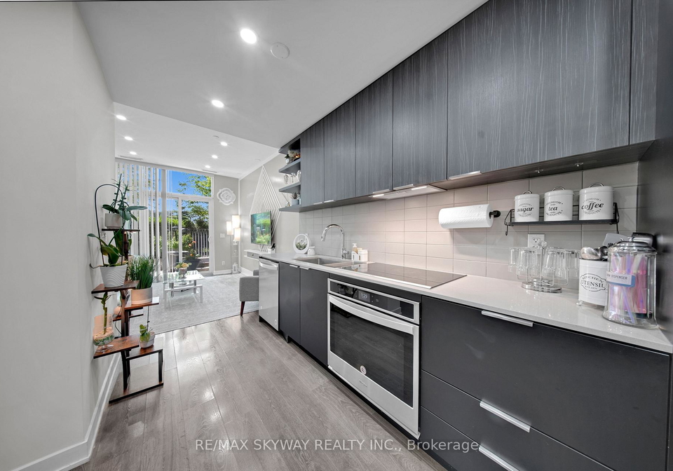 6-sonic-way-toronto-east-york-ontario-c13561886