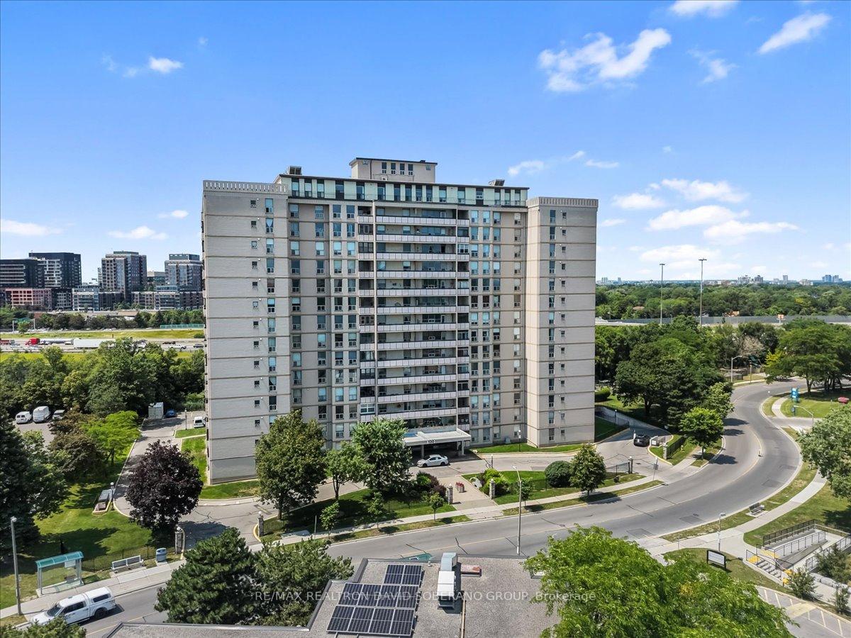 130-neptune-drive-toronto-toronto-ontario-c13562146