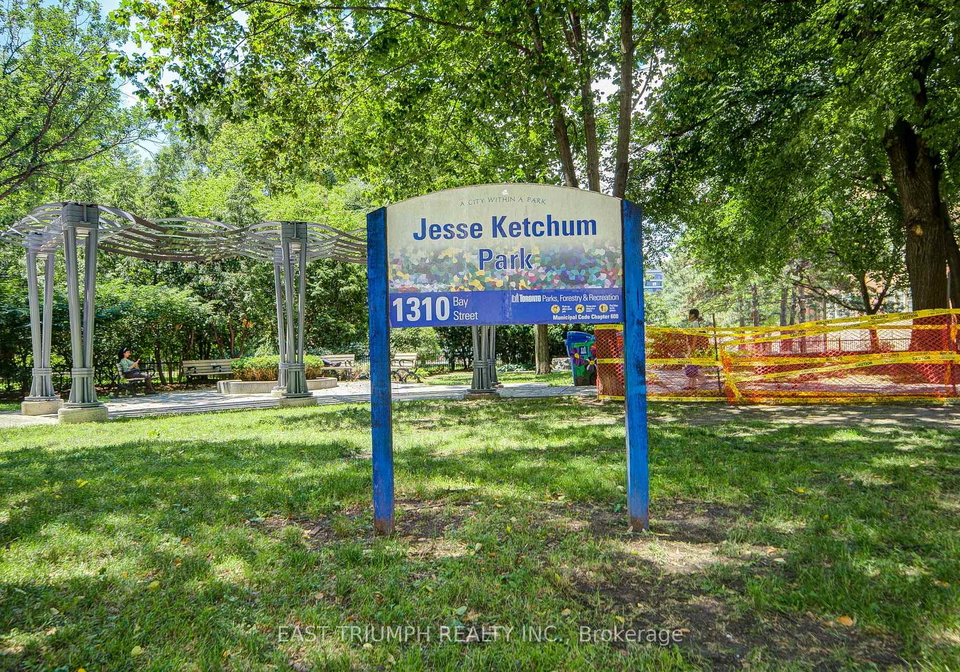 1315-bay-street-toronto-toronto-ontario-c13562638