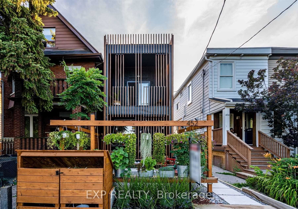 452-montrose-avenue-toronto-toronto-ontario-c13562684